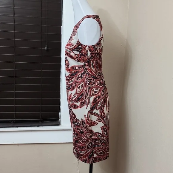 TH Floral Print Dress - Picture 4 of 9